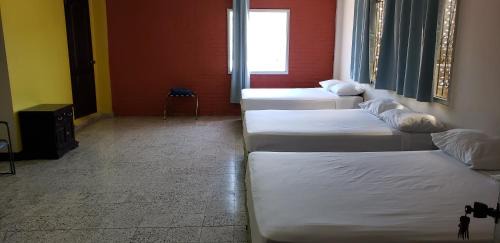 Basic Triple Room