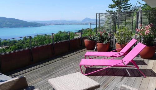 Double Room with Lake View