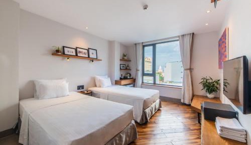 Standard Twin Room