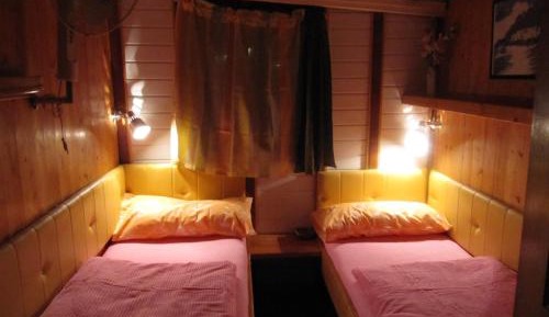 Twin Room with Bathroom