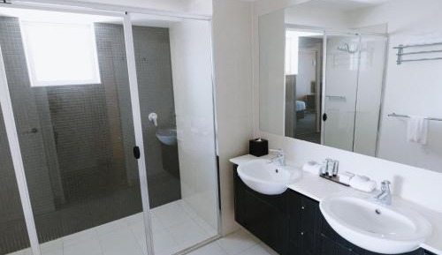 One-Bedroom Pool View Suite