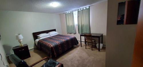 Deluxe Queen Room