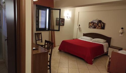 Economy Quadruple Room