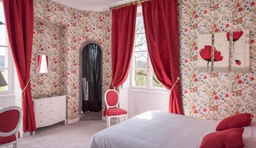 Deluxe Double Room with Extra Bed