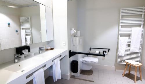 Twin Room with Lake View