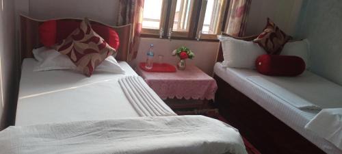 Double or Twin Room with Private Bathroom