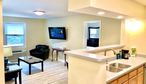 Two-Bedroom Suite