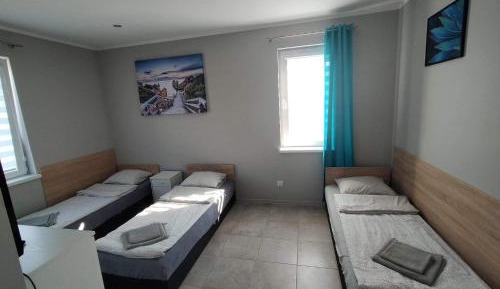 Quadruple Room with Private Bathroom