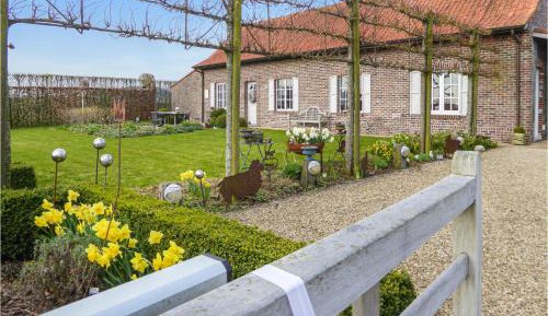 Three-Bedroom Holiday Home 