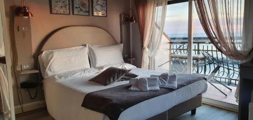 Deluxe Double Room with Sea View