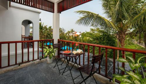 Deluxe Double or Twin Room with River View