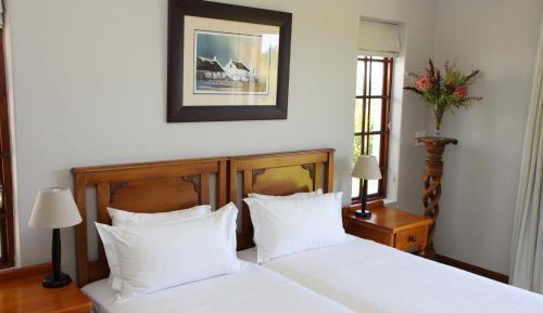 Cottage (5 Adults)