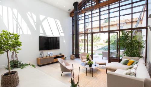Family Studio