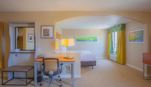 Queen Suite