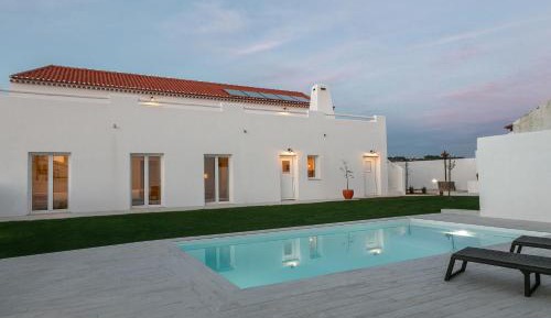 King Room with Pool View