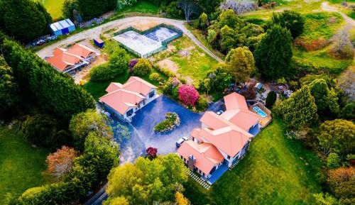 Deluxe Double or Twin Room with Garden View