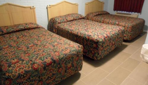 Double Room with Three Double Beds
