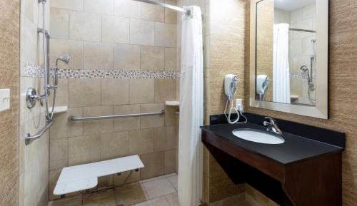 King Room - Disability Access