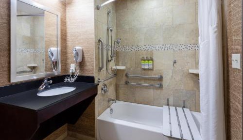 King Room - Disability Access