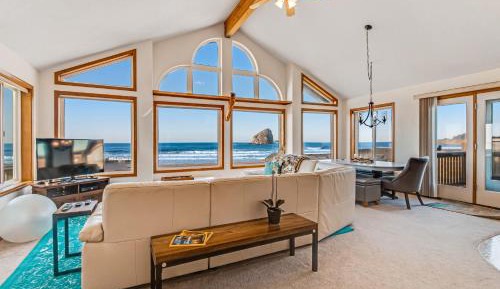 Five Bedroom Holiday Home