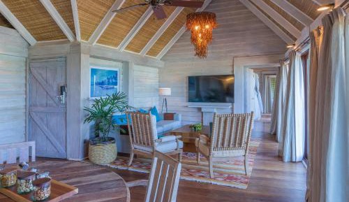 The Level 2 Bedroom Beach Pavilion