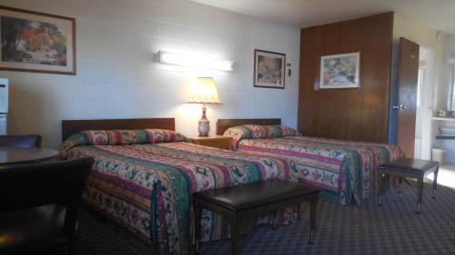 Deluxe Queen Room with Two Queen Beds