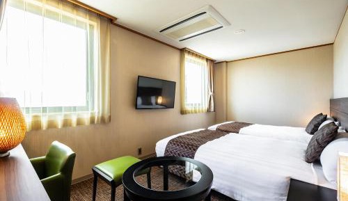 Twin Room - Non-Smoking