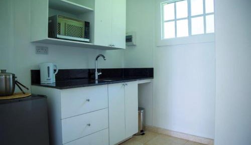 Orchard King Suite with Kitchenette