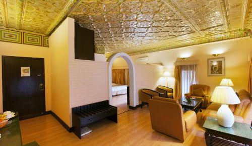 Heritage Suite - Free Airport Transfers, Early Check-in & Late Check-out by 2 Hrs