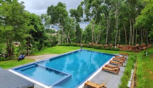 Single Room with Balcony