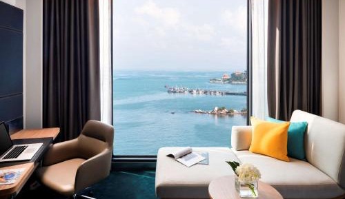 Deluxe Room, Sea View - 1 King Bed