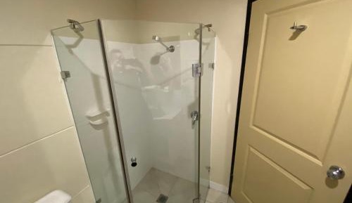 Deluxe King Queen Room