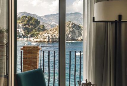 Premium Junior Suite with Sea View and Balcony
