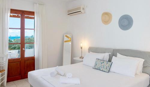 Studio with Sea View