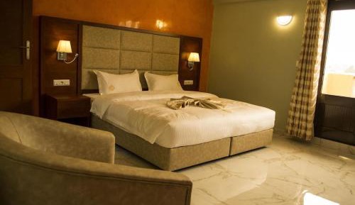 Deluxe Junior Suite