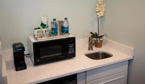 Two-Bedroom Suite with River View - Stair Access Only