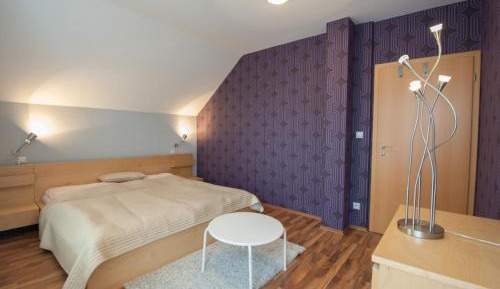 Apartment (4 Adults)