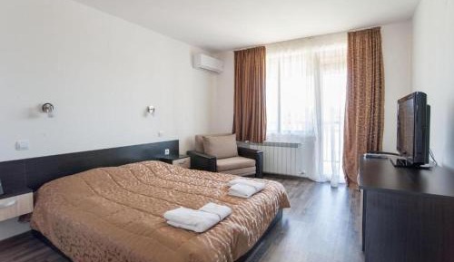 Large Double Room