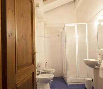 One-Bedroom Apartment (2 Adults) - Attic