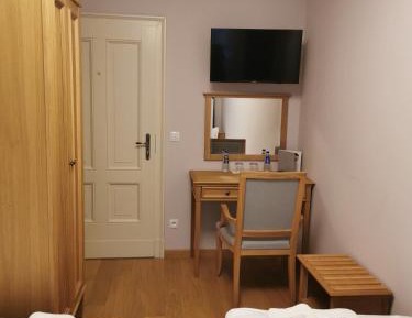 Standard Double Room with Shared Bathroom