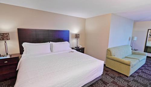 Standard King Room with Sofa Bed