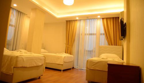 Comfort Triple Room