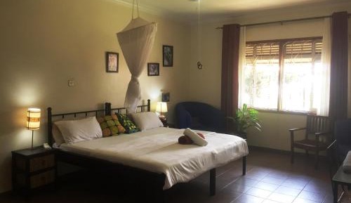 Double or Twin Room with Lake View