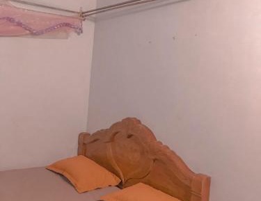Large Single Room