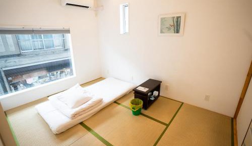 Triple Room with Shared Bathroom
