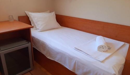 Twin Room with Shared Bathroom