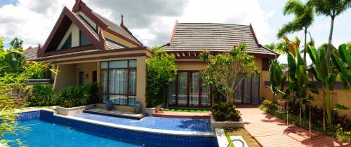 Deluxe Two-Bedroom Villa