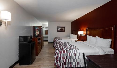 Deluxe Room with Two Queen Beds Disability Access Non-Smoking