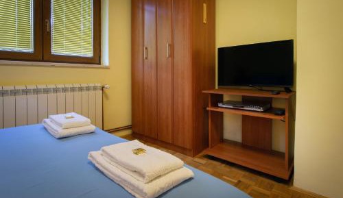 Studio with Garden View