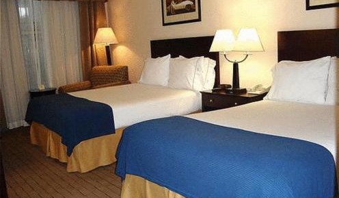 Standard Double Room with Two Double Beds